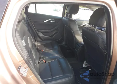 2017 Infiniti Qx30 Premium z USA, uszkodzony, nr VIN SJKCH5CRXHA021230